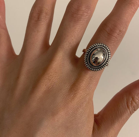 Mirror Vintage Silver Ring - Zafari Studio Jewelry